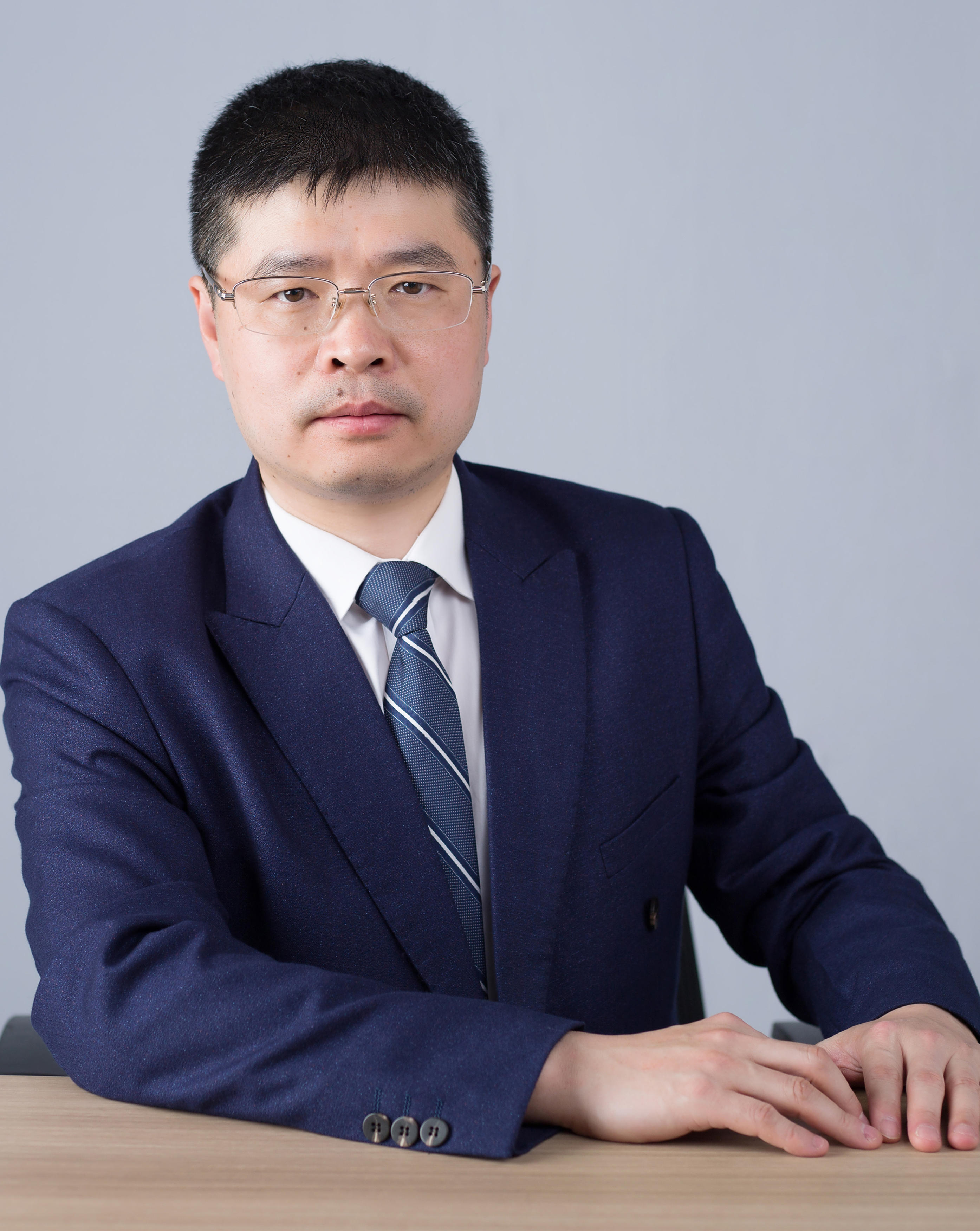 首页 人才队伍 管理团队杨小牛 学历:博士研究生 职称:正高级 邮箱